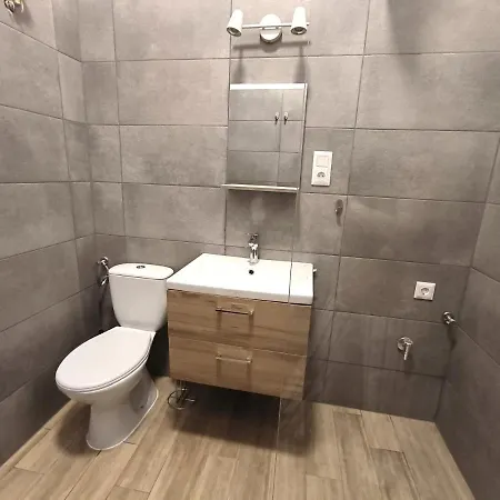Dob-lak With Free Parking Budapest
